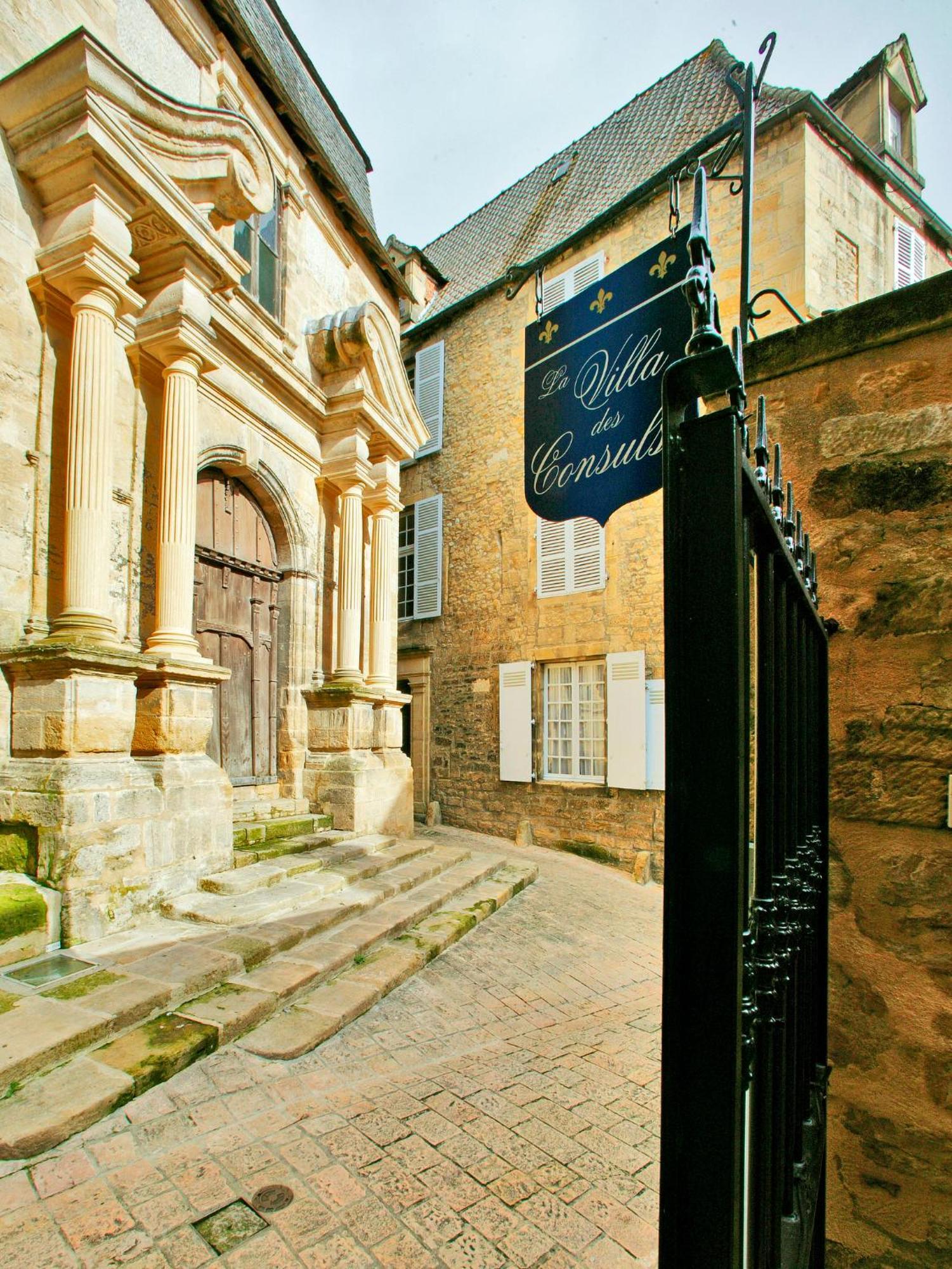 La Villa Des Consuls - Gite De Tourisme De Charme Sarlat Exterior foto